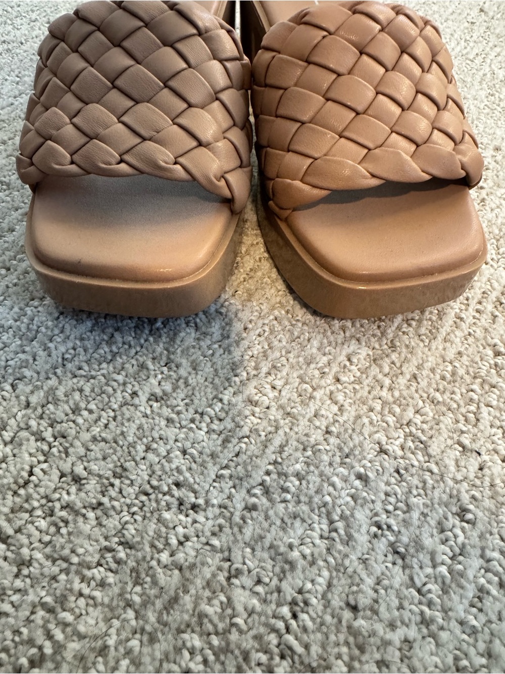 Dolce Vita Braided Tan Slide Mules - Picture 5 of 8